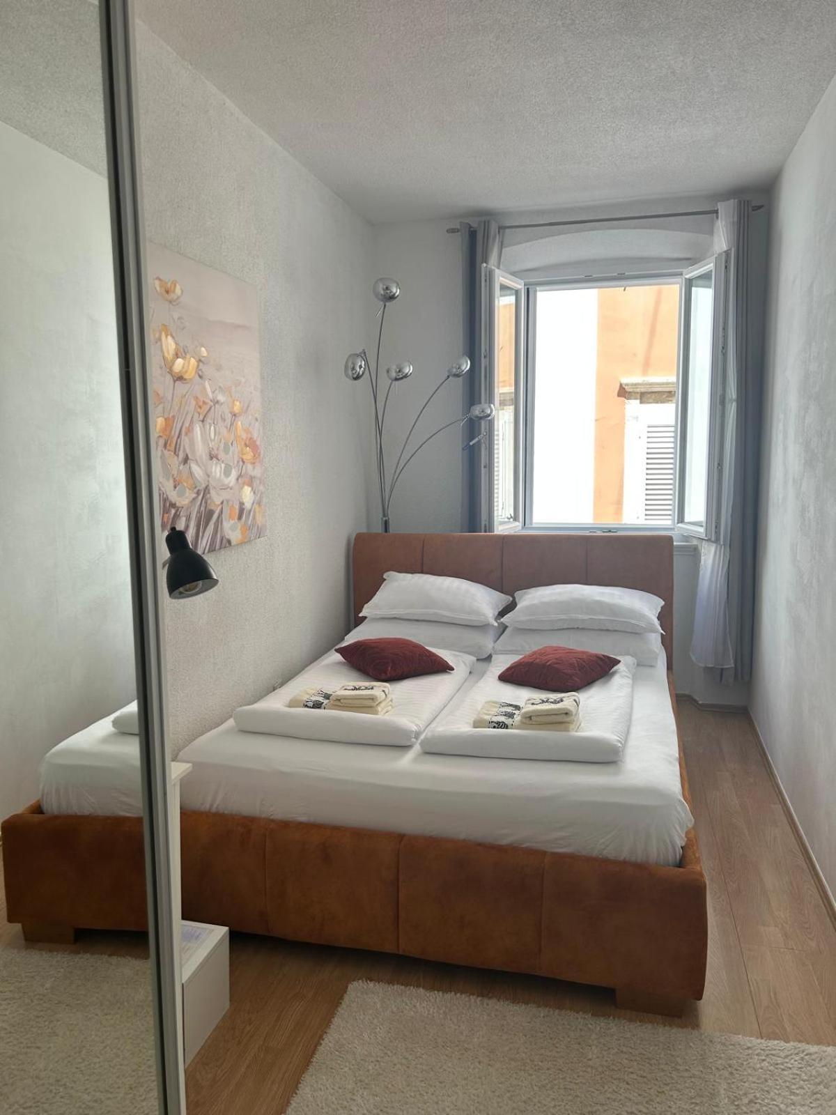 Apartman Evita Zadar Buitenkant foto